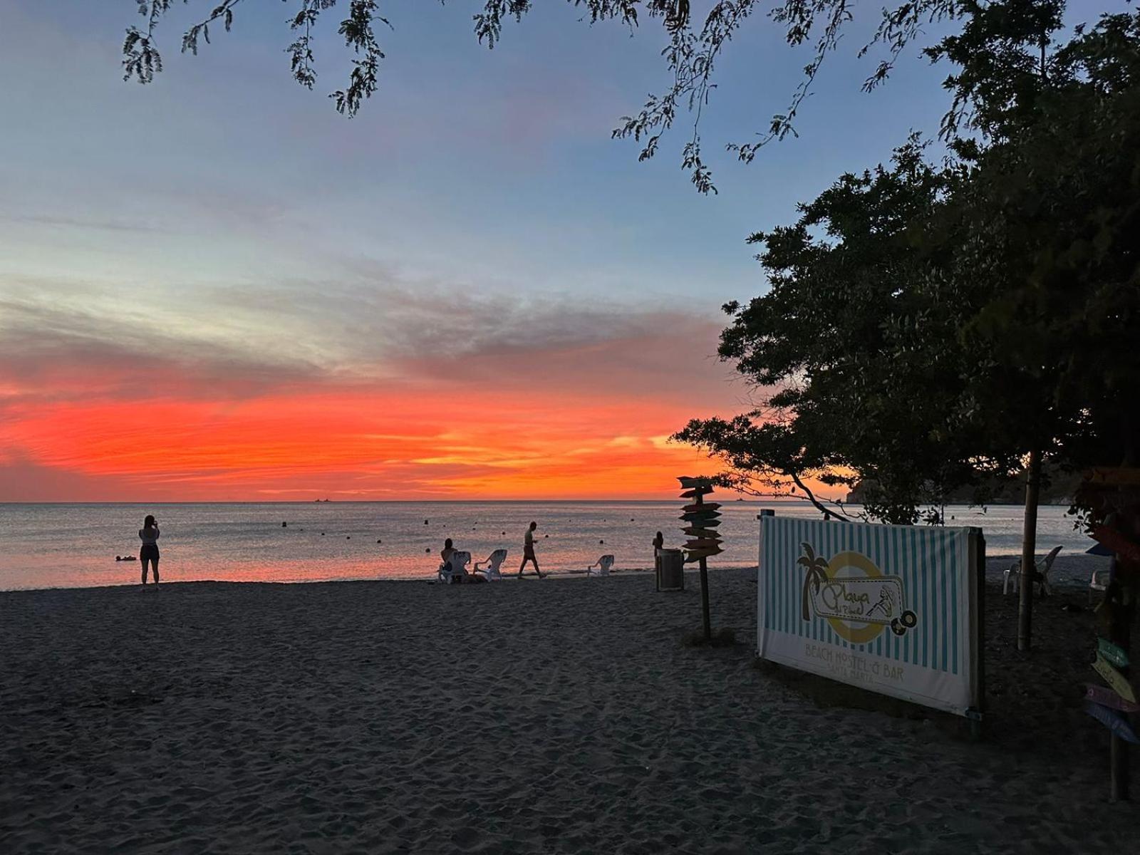 Playa Del Ritmo Beach Hostel & Bar - Adults Only Санта-Марта Экстерьер фото